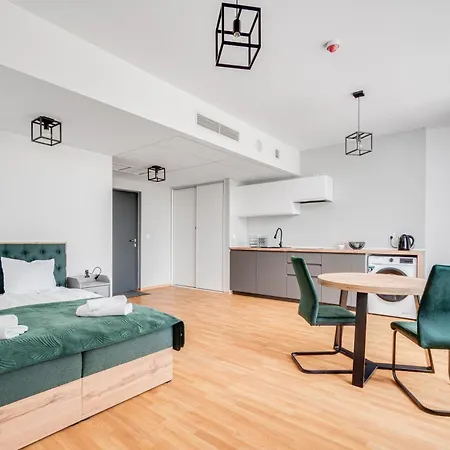 Bierutowska 57b By Homeprime Apartment Breslau
