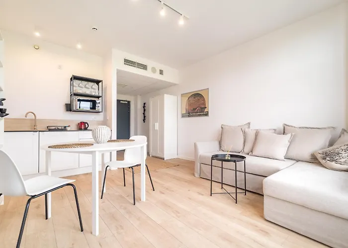 Bierutowska 57b By Homeprime * Wrocław